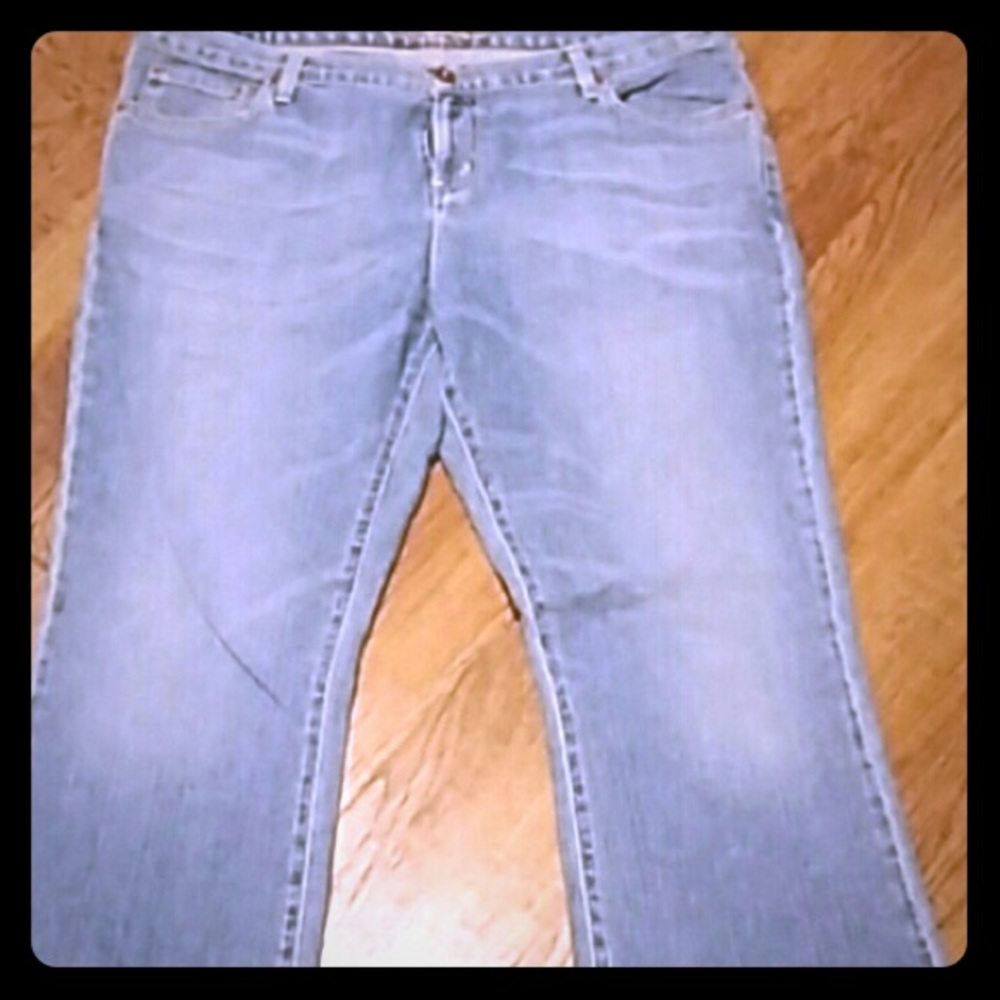 American Eagle Flare Jeans